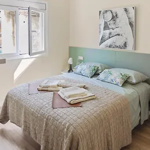https://cozy-new-apartment-in-old-town-blanes.topcostabravahotels.com